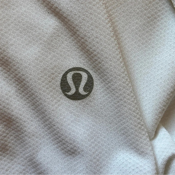 Lululemon Flow And Go Tank II  White Tank Top Built in Bra Workout Shirt Sz 4 - Picture 6 of 16